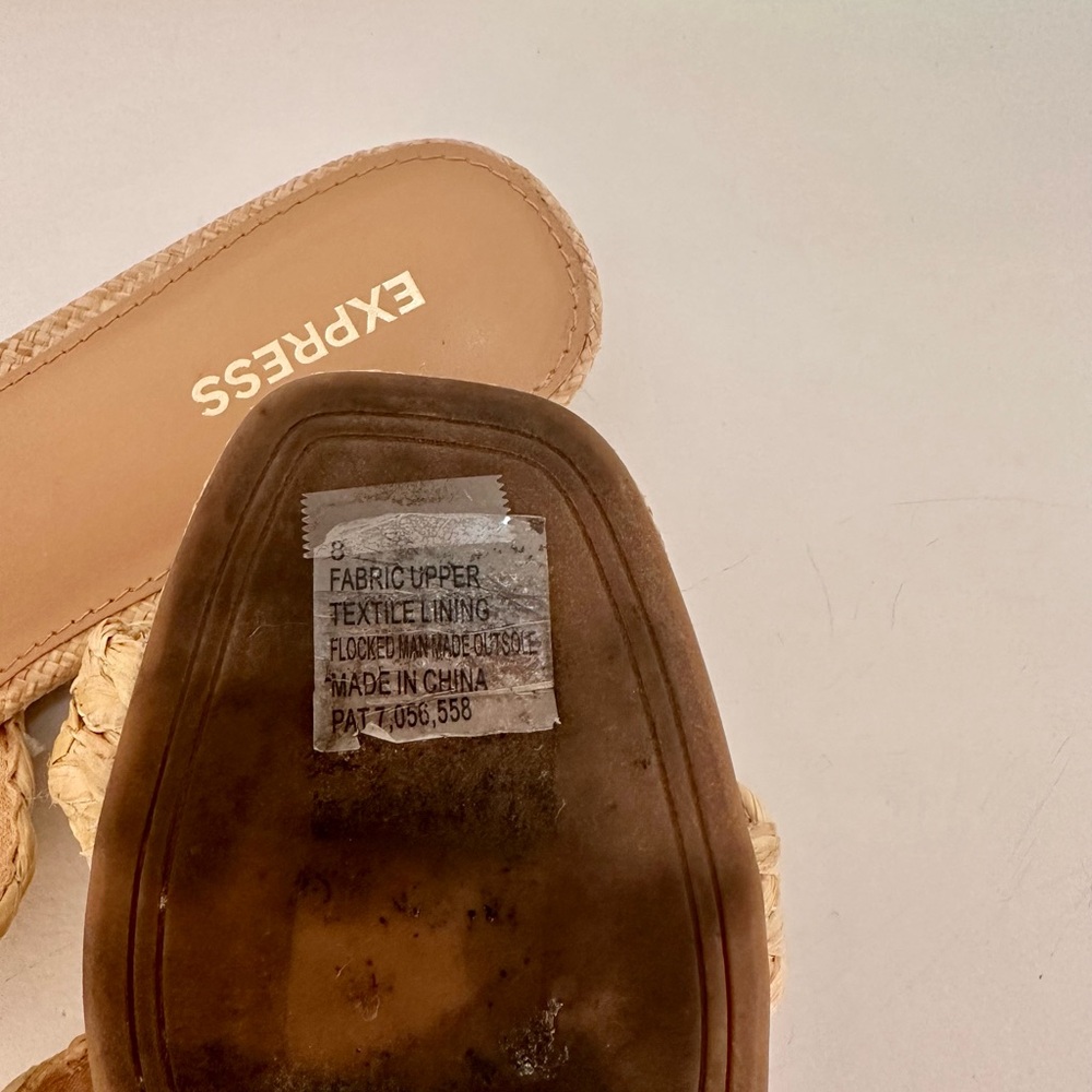 Express Women’s Light Braided Rattan Straw Slip On Slides Sandals tan In Size 8 - Picture 8 of 11